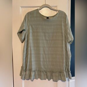 Textured Sage Green Emery Rose Short Sleeve Top